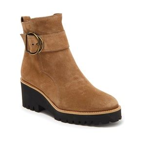 Pre ❤️ Paul Green leather wedge lug sole 🥾